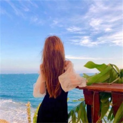 微信背影女头像图片(18张)