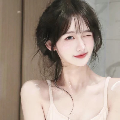 2023时尚女头高清图片(24张)