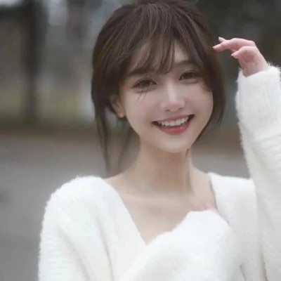 2023时尚女头高清图片(24张)