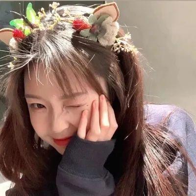 2023时尚女头高清图片(24张)