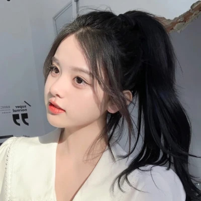 2023时尚女头高清图片(24张)