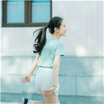 高清清纯女生图片清新头像(精选24张)