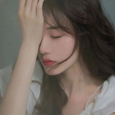 笑起来超好看的女生头像(23张)