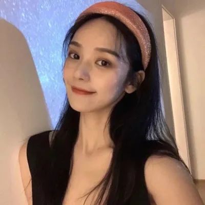 笑起来超好看的女生头像(23张)