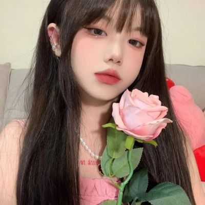 女生头像慵懒偏冷淡风ins(精选20张)