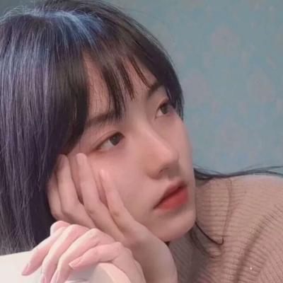 优质高级的长发简约个性女生头像(优选22张)