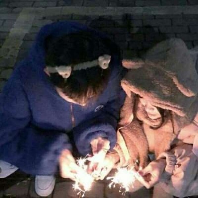 高清高级精致的情侣头像真人图片(共20张)