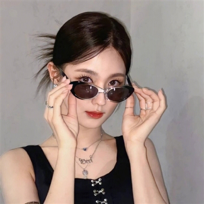 2023年最火ins头像(22张)