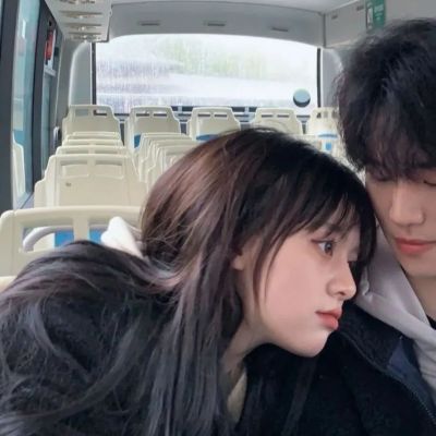 2023最火一男一女情头好看图片(20张)