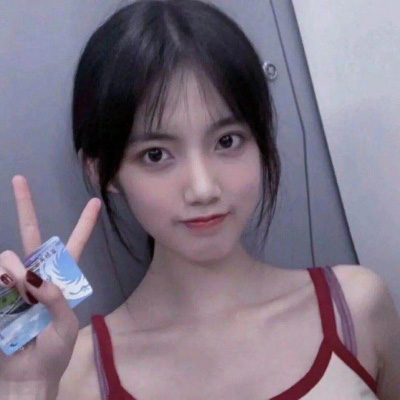 成熟美女图片清新头像(精选22张)