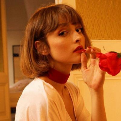 欧美女生个性头像(共20张)