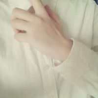 穿白衬衫的男半身头像(精选12张)