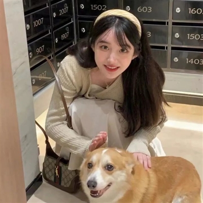 微信好看女生头像图片精选(共16张)