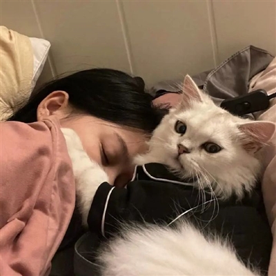 微信好看女生头像图片精选(共16张)