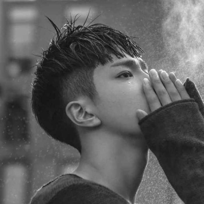 2023年最好看的头像男生帅气图片(18张)