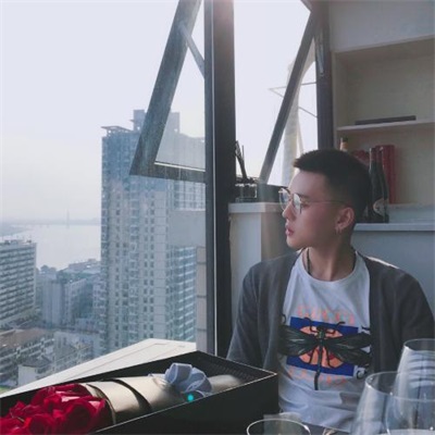 时尚潮流2023超拽炫酷情侣头像(共18张)