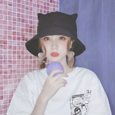 2023抖音最火小姐姐头像(18张)