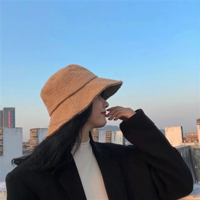 唯美意境风格女生qq头像(16张)