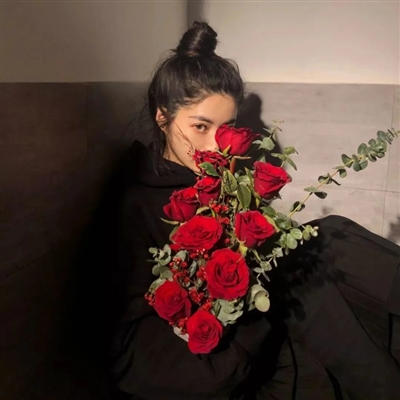 唯美意境风格女生qq头像(16张)