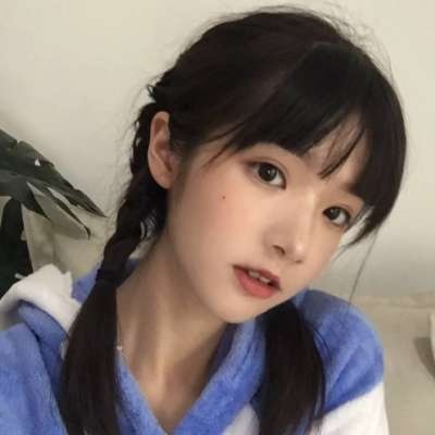 女生头像真人高清图片(18张)