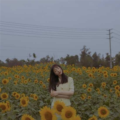 平凡女孩的头像(16张)