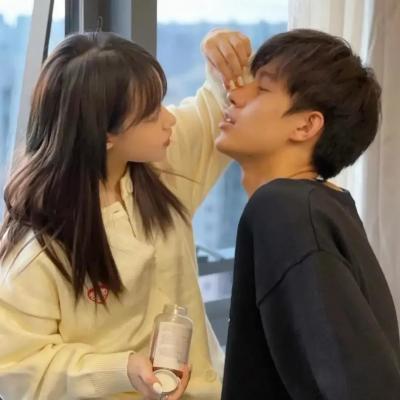 非常好看的真人情头(共18张)