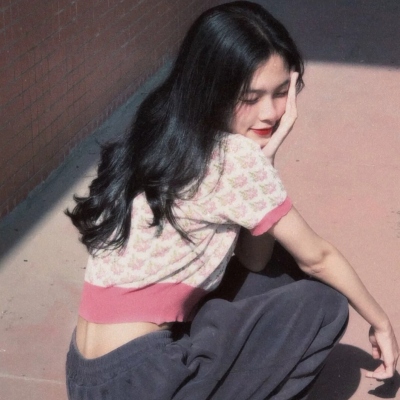 普通自然真人头像女(精选18张)