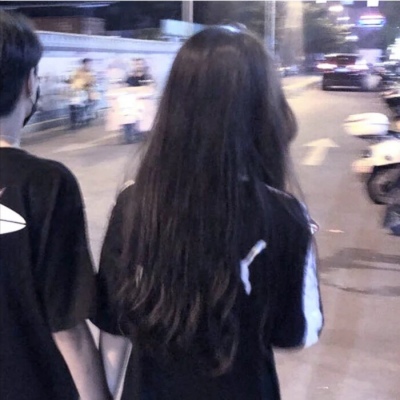 抖音最火的情侣头像一人一半(优选20张)