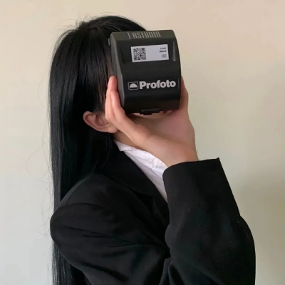 高冷成熟御姐头像真人不看镜头(精选20张)