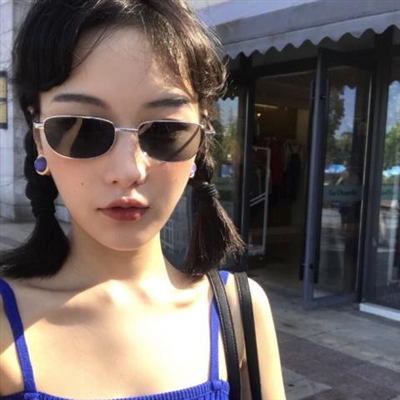 快手流行头像女生霸气(优选18张)