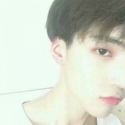 阳光清新男生头像(优选24张)