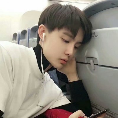 阳光清新男生头像(优选24张)