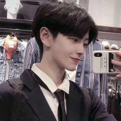 高清阳光帅气男生头像(20张)