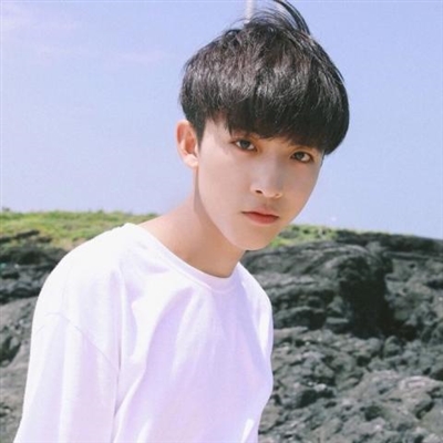 高清阳光帅气男生头像(20张)