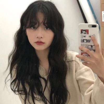 既惊艳又耐看的女生头像(精选24张)