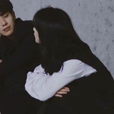 高级感不俗气的情侣头像(共18张)