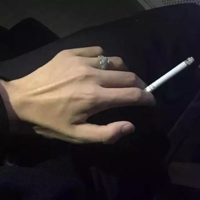 帅哥靓女混合头像(共20张)