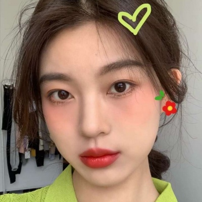 帅哥靓女混合头像(共20张)