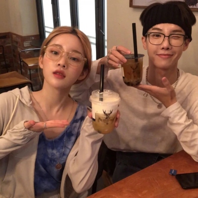 2023最潮最火情侣头像(20张)