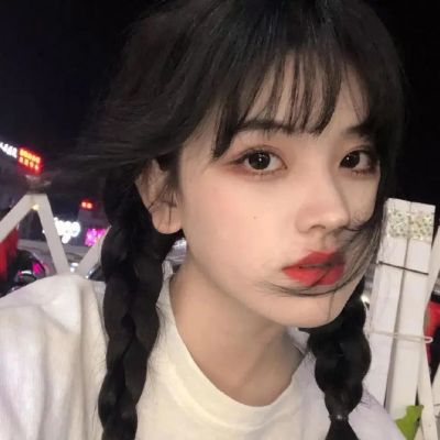 唯美非主流甜蜜女生QQ头像(22张)