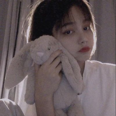 唯美非主流甜蜜女生QQ头像(22张)