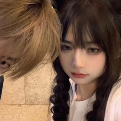 高清清新比较冷漠的情侣头像图片(优选20张)