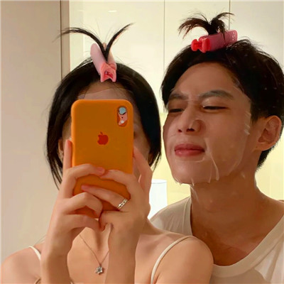 2023最火的情侣头像欧美高清图片(共20张)