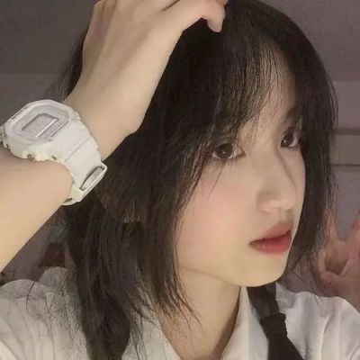 森系美女头像2023长发唯美图片精选(优选20张)