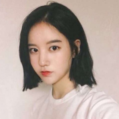 女生头像气质高级女神范高清图片(共20张)