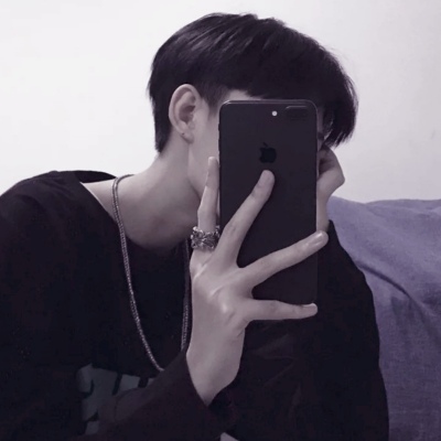 2023头像男生帅气潮流高清图片(共24张)