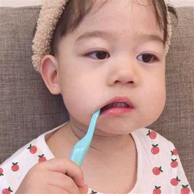 最新萌娃情侣头像一对两张(共18张)