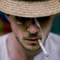 2023帅气成熟男人头像图片(精选20张)