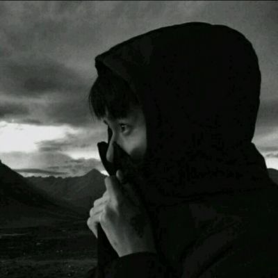 黑白超酷男生帅气qq头像(18张)