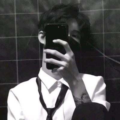 黑白超酷男生帅气qq头像(18张)